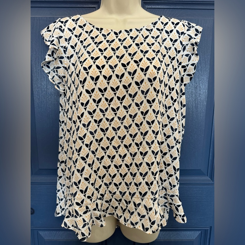 Loft Lightweight Flutter Hem Blouse with Flutter/Ruffle Cap Sleeve Size L